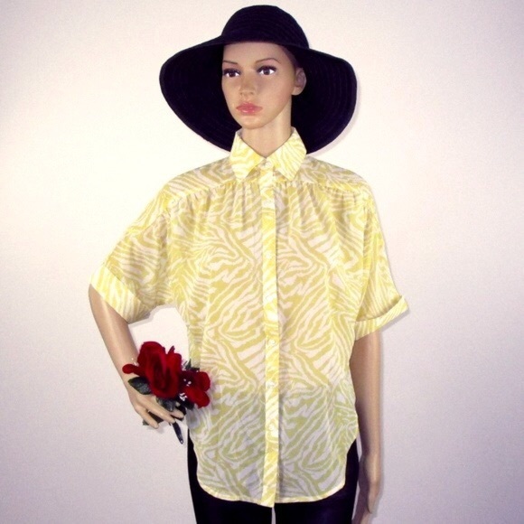 GUESS Small Yellow Sheer Zebra Print Button Down 3/4 Sleeve Blouse - Picture 2 of 7